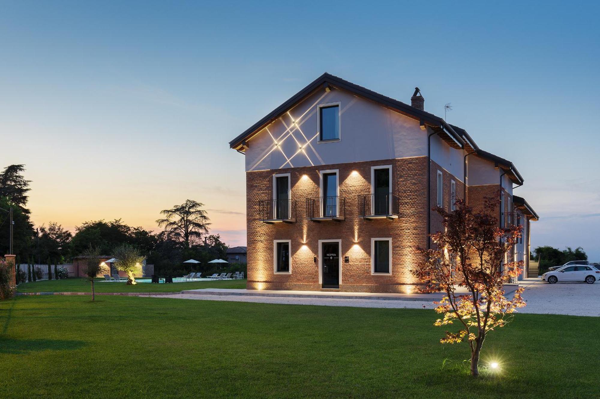 Bed and Breakfast Casale Auriga - Oltrepo' Pavese Codevilla Exterior foto